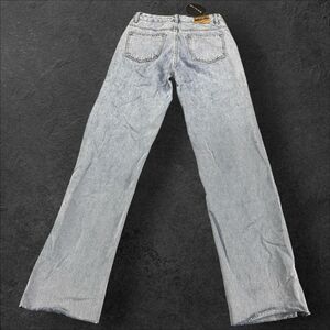 WHITE FOX Jordyn High‎ Waisted Straight Leg Jeans Light Blue Wash Small